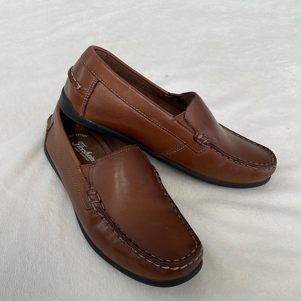 Children’s dress shoes/ loafers